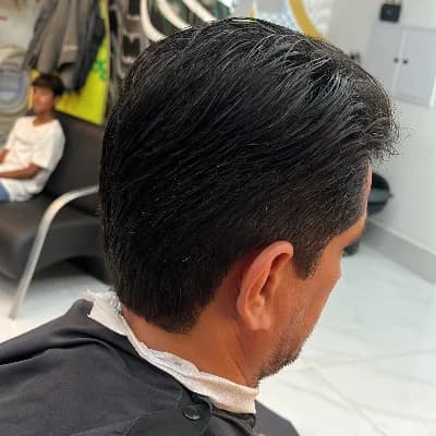 Corte na Tesoura